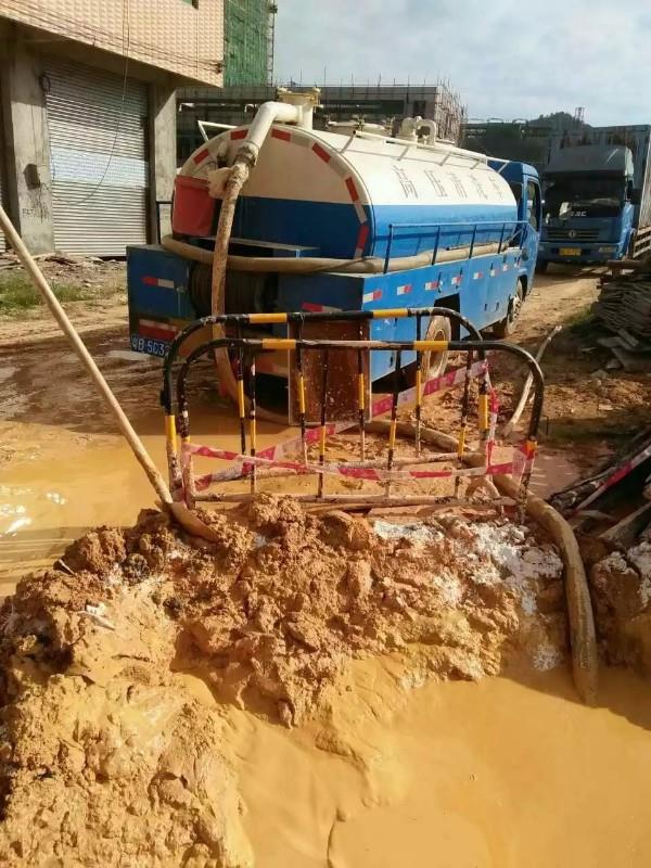 虎丘工地淤泥清淤