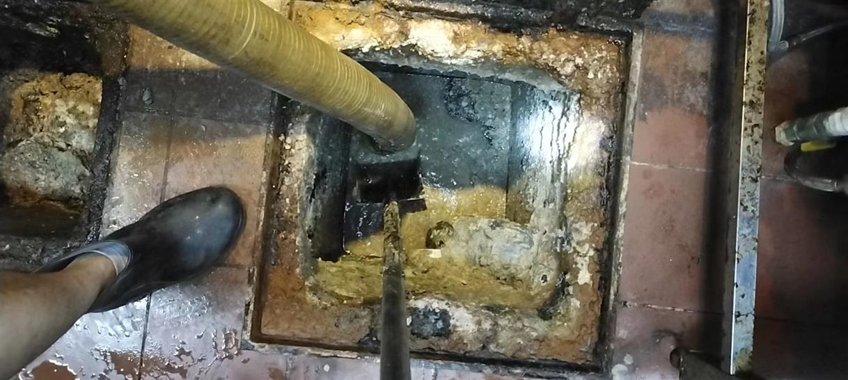 虎丘化油池清理-污水池清掏